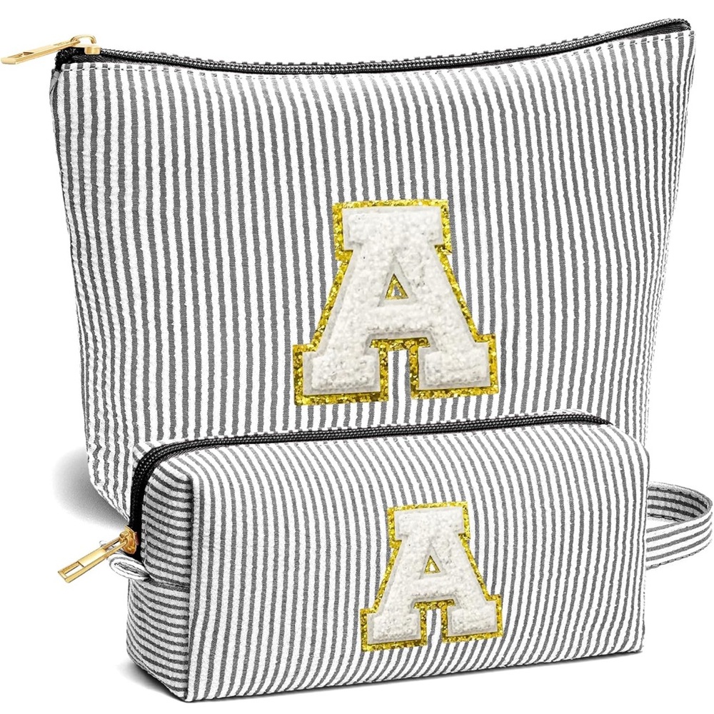 NWT Navy Blue, White, and Gold Cosmetic Bags set of 2 with the Initial E